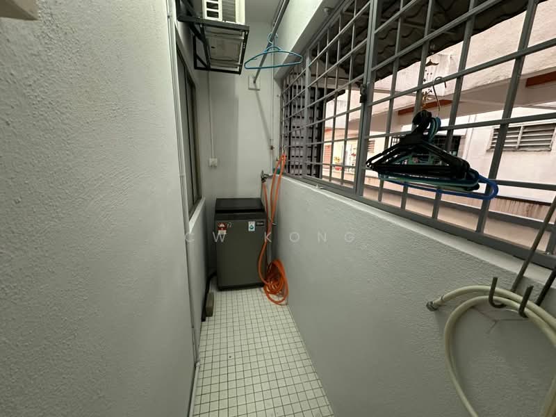Pangsapuri untuk Disewa di Nova I - CW Kong - Balcony - PropertyGuru.com.my