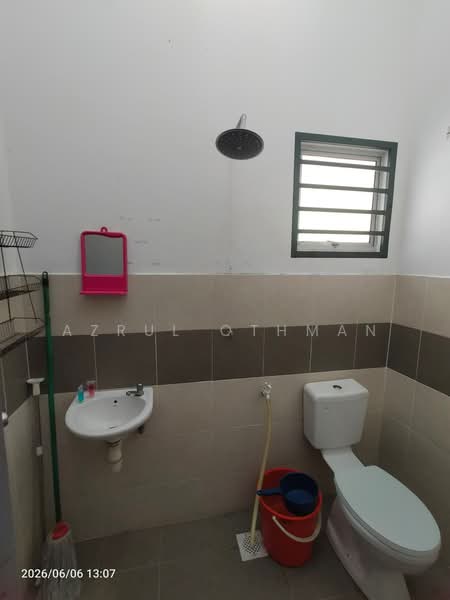 1-storey Terraced House for Sale in Port Dickson (Negeri Sembilan) - Azrul Othman - Bathroom - PropertyGuru.com.my