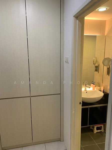 Kondominium untuk Disewa di The Peak Residences - Amanda Phoon - Bathroom - PropertyGuru.com.my