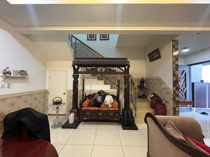 2-storey Terraced House for Rent in Cyberjaya (Selangor) - Abdul Rahman M Samsudeen - Living Room - PropertyGuru.com.my