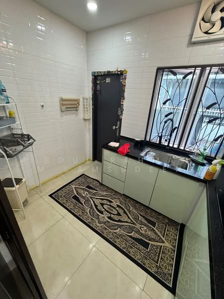 2-storey Terraced House for Rent in Cyberjaya (Selangor) - Abdul Rahman M Samsudeen - Kitchen - PropertyGuru.com.my