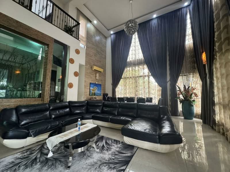 Rumah Banglo untuk Dijual di Bukit Rahman Putra (Sungai Buloh) - Peggy Yong - Living Room - PropertyGuru.com.my