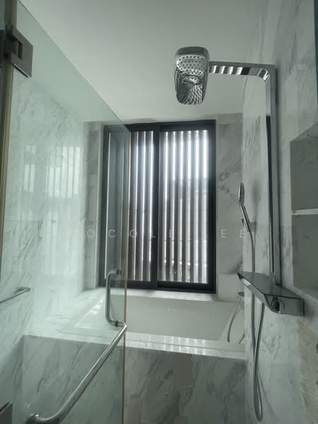 Kondominium untuk Dijual di The Light Collection IV - Mocole Lee - Bathroom - PropertyGuru.com.my