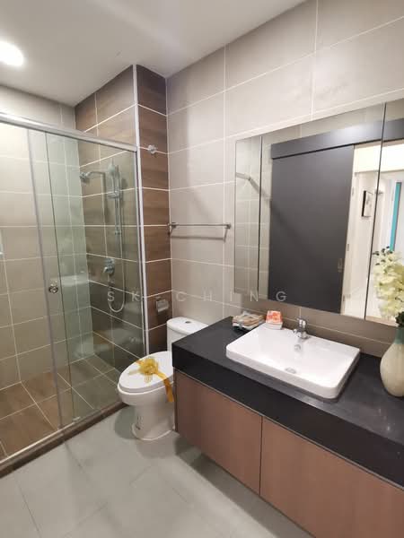 Condominium for Sale at Hillcrest Heights - SK Ching - Bathroom - PropertyGuru.com.my