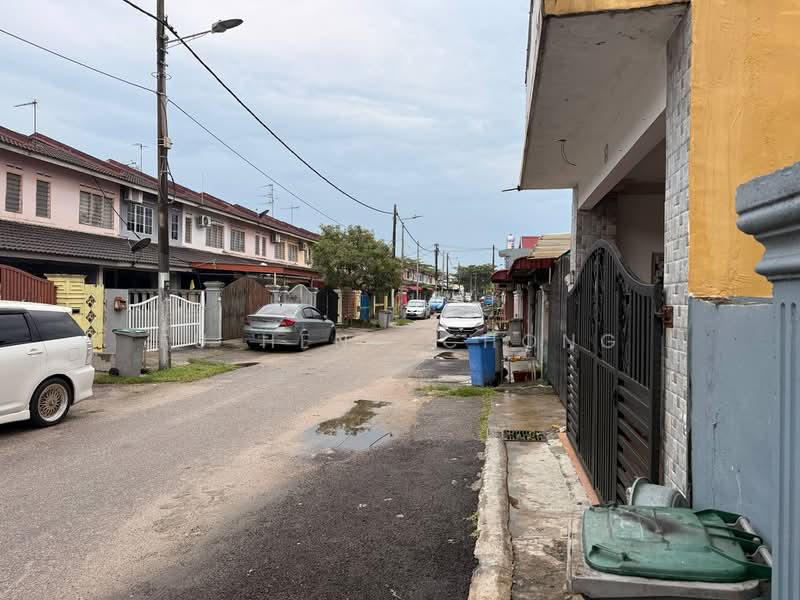 Rumah Teres 2 Tingkat untuk Dijual di Taman Kota Masai (Pasir Gudang) - Fu Heng Chong - Exterior - PropertyGuru.com.my
