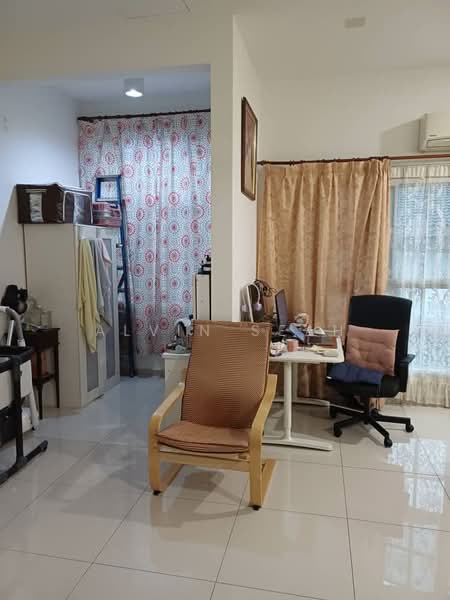 Townhouse for Sale in Damansara Jaya (Petaling Jaya) - Alvin Seah - Study - PropertyGuru.com.my