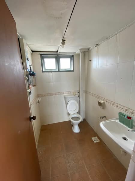 Apartment for Sale at Keranji Apartments - Wilson . - Bathroom - PropertyGuru.com.my