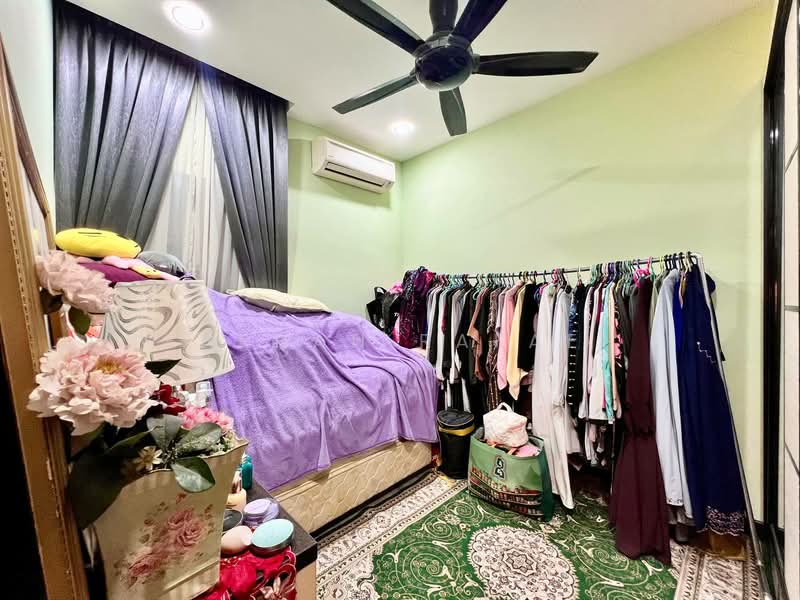 Rumah Teres 2 Tingkat untuk Dijual di Rawang Garden (Rawang) - Farhan Rafael - Bedroom - PropertyGuru.com.my