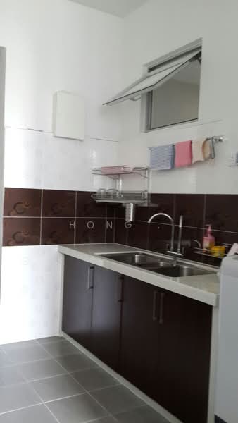 Kondominium untuk Dijual di Surin Condominium - Hong . - Kitchen - PropertyGuru.com.my