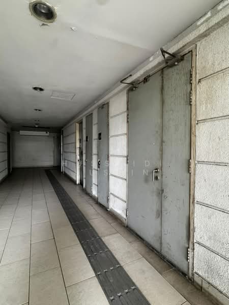 Kedai / Pejabat untuk Disewa di Presint 8 (Putrajaya) - Hussaidi Hussin - Corridor - PropertyGuru.com.my