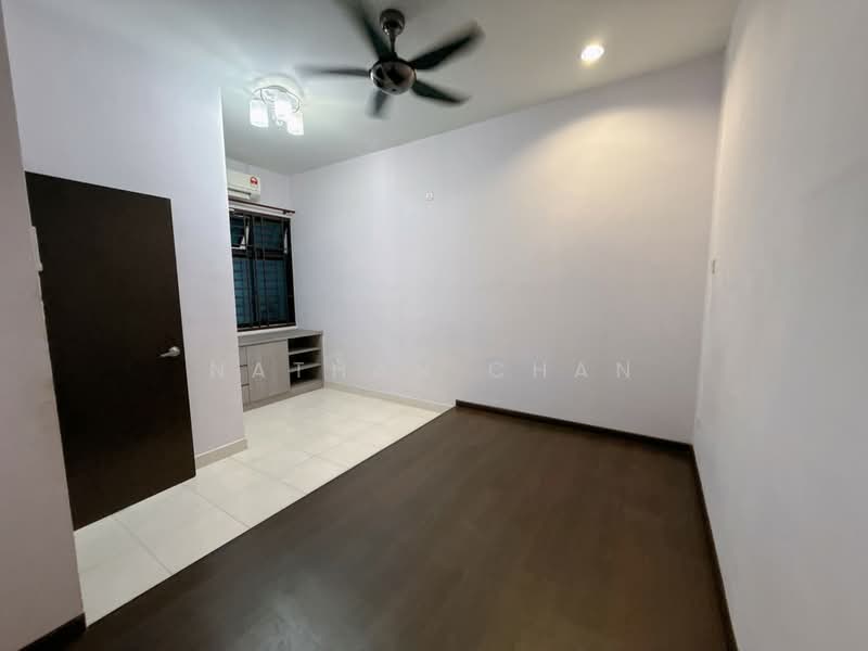 2-storey Terraced House for Sale in Taman Molek (Johor Bahru) - Nathan Chan - PropertyGuru.com.my