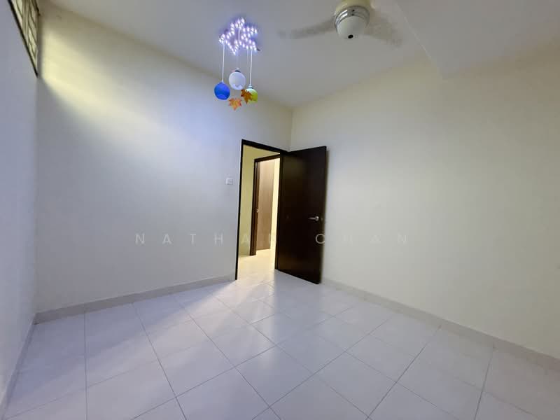 2-storey Terraced House for Sale in Taman Molek (Johor Bahru) - Nathan Chan - PropertyGuru.com.my