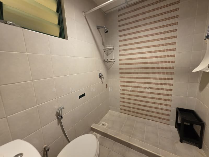 Servis Apartment untuk Disewa di Sri Acappella - Aiman Haziq - Bathroom - PropertyGuru.com.my