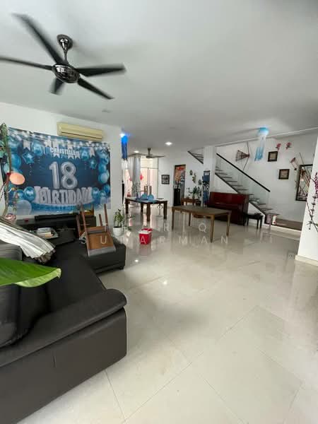 Semi-Detached House for Rent in Duta Tropika (Batu) - Thoriq Suparman - Living Room - PropertyGuru.com.my