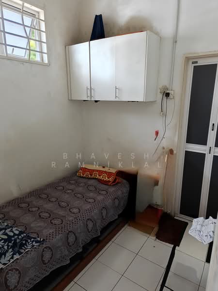 Rumah Berkembar untuk Dijual di Taman Lucky (Bangsar) - Bhavesh Ramniklal - PropertyGuru.com.my