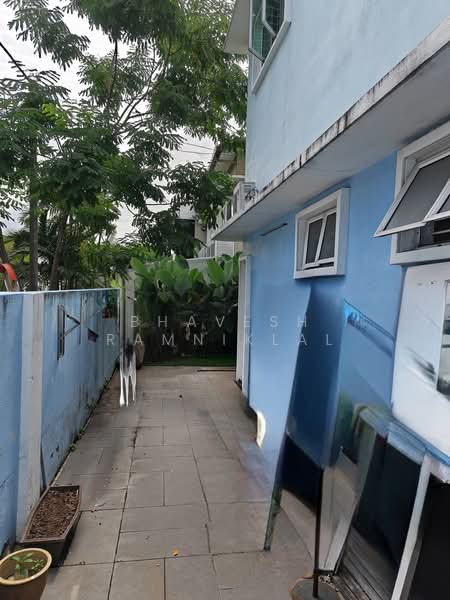 Rumah Berkembar untuk Dijual di Taman Lucky (Bangsar) - Bhavesh Ramniklal - PropertyGuru.com.my