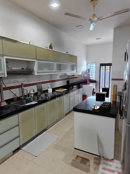 Rumah Berkembar untuk Dijual di Taman Lucky (Bangsar) - Bhavesh Ramniklal - PropertyGuru.com.my