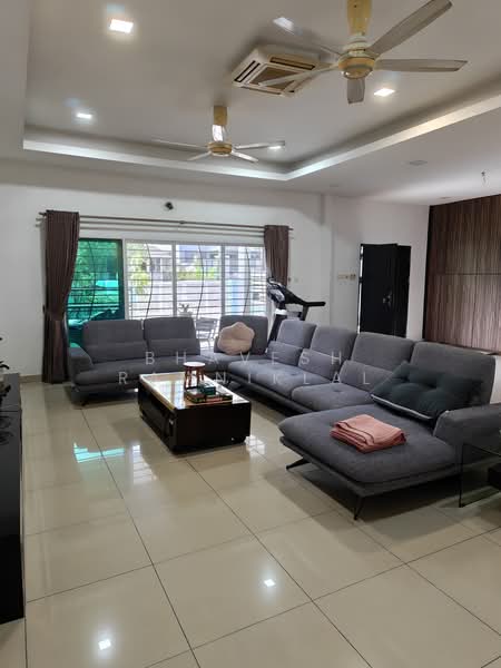 Rumah Berkembar untuk Dijual di Taman Lucky (Bangsar) - Bhavesh Ramniklal - PropertyGuru.com.my
