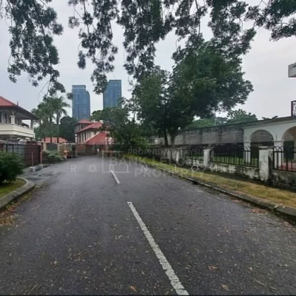 Rumah Teres 2 Tingkat untuk Dijual di Bandar Tun Hussein Onn (Cheras) - Robin Loh - PropertyGuru.com.my