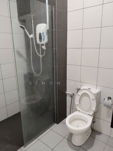 Kondominium untuk Disewa di Evoke Residence - Simon Ng - Bathroom - PropertyGuru.com.my