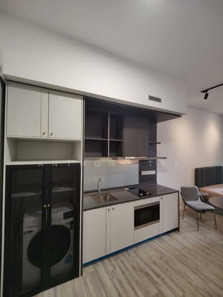Servis Apartment untuk Disewa di Millerz Square Serviced Residence - Anthony Tek - Kitchen - PropertyGuru.com.my