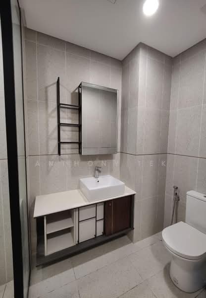 Servis Apartment untuk Disewa di Millerz Square Serviced Residence - Anthony Tek - Bathroom - PropertyGuru.com.my