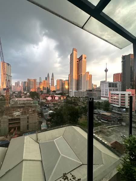 Hotel / Resort untuk Dijual di Kuala Lumpur (Kuala Lumpur) - Den Lam - View - PropertyGuru.com.my