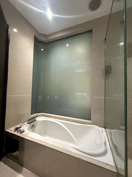 Hotel / Resort untuk Dijual di Kuala Lumpur (Kuala Lumpur) - Den Lam - Bathroom - PropertyGuru.com.my
