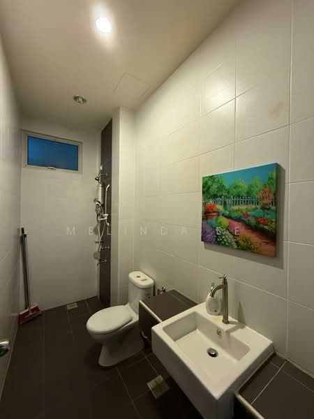 Semi-Detached House for Sale in Taman Ponderosa (Johor Bahru) - Melinda Ee - Bathroom - PropertyGuru.com.my