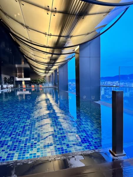 Servis Apartment untuk Dijual di M City - Darren Pue - Pool - PropertyGuru.com.my
