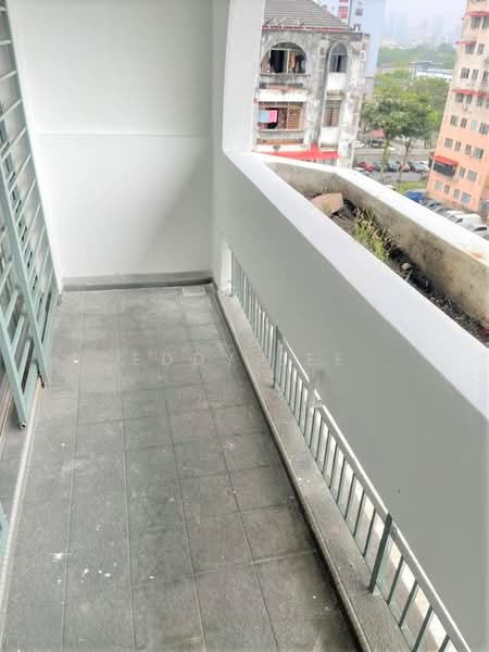 Pangsapuri untuk Dijual di Bustan Shamelin - Eddy Lee - Balcony - PropertyGuru.com.my