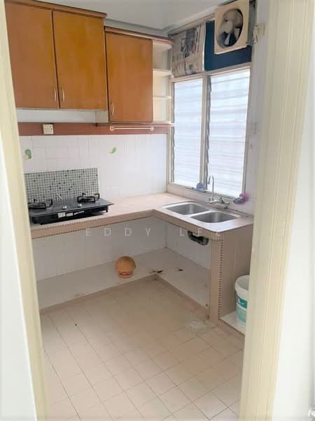 Pangsapuri untuk Dijual di Bustan Shamelin - Eddy Lee - Kitchen - PropertyGuru.com.my