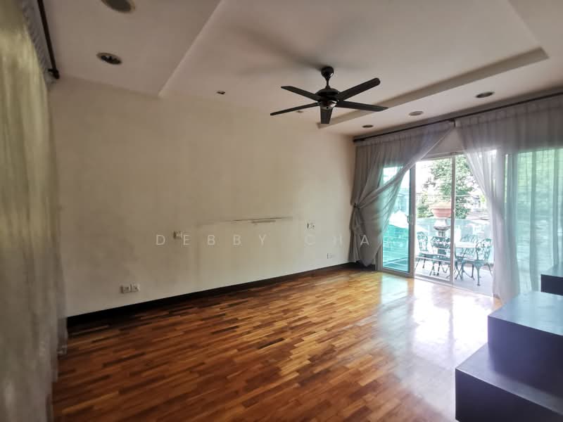 2-storey Terraced House for Sale in Saujana Damansara (Damansara Damai) - Debby Chai - Living Room - PropertyGuru.com.my
