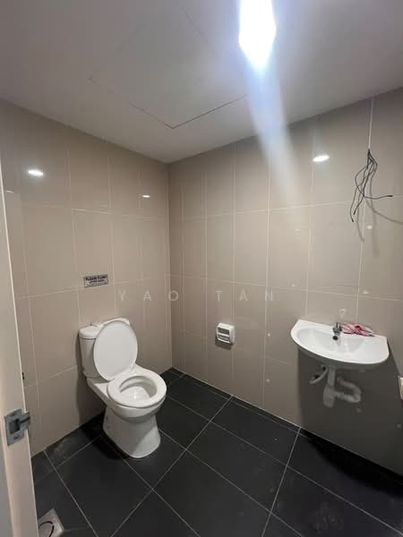 Shop / Office for Rent in Bukit Jalil (Kuala Lumpur) - Yao Tan - Bathroom - PropertyGuru.com.my
