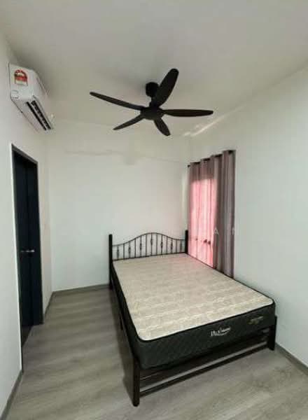 Kondominium untuk Disewa di The Holmes 2 - Chloe Chan - Bedroom - PropertyGuru.com.my