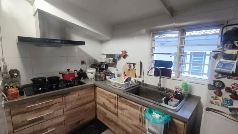 2-storey Terraced House for Sale in Usj 11 (Subang Jaya) - Karen Ong - Kitchen - PropertyGuru.com.my