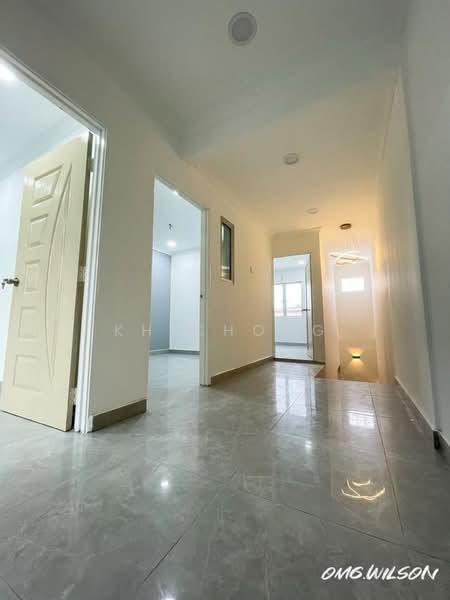 Rumah Teres 2 Tingkat untuk Dijual di Taman Desawan (Klang) - KH Chong - Corridor - PropertyGuru.com.my