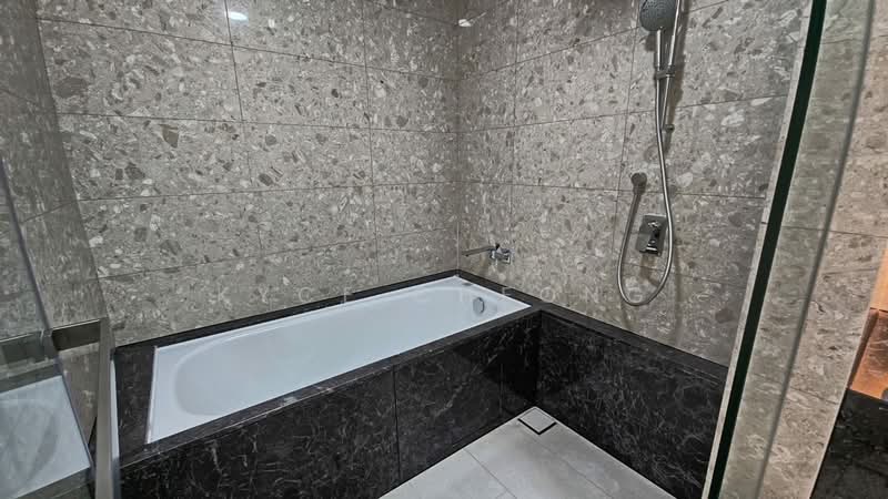 Servis Apartment untuk Disewa di Pavilion Damansara Heights - Kyce Cheong - Bathroom - PropertyGuru.com.my