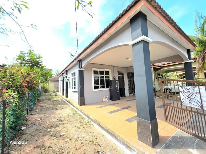 Semi-Detached House for Sale in Taman Kasha Villa (Balok) - Mohammad Azizi - PropertyGuru.com.my