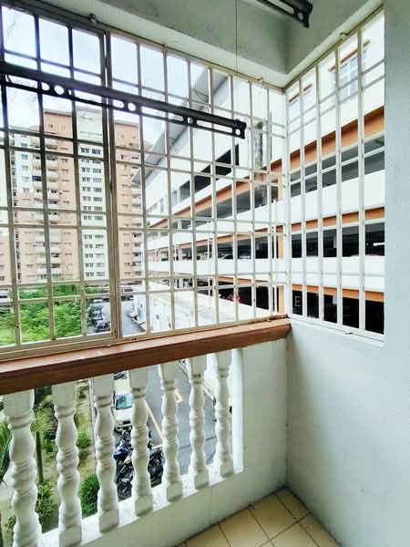 Pangsapuri untuk Disewa di Sri Ixora Apartment - Derrick Hee - PropertyGuru.com.my