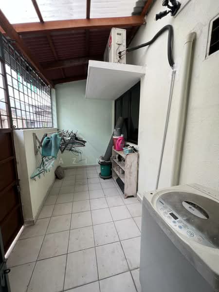 2-storey Terraced House for Rent in Ipoh Garden (Ipoh) - Qazin Khoo - Balcony - PropertyGuru.com.my