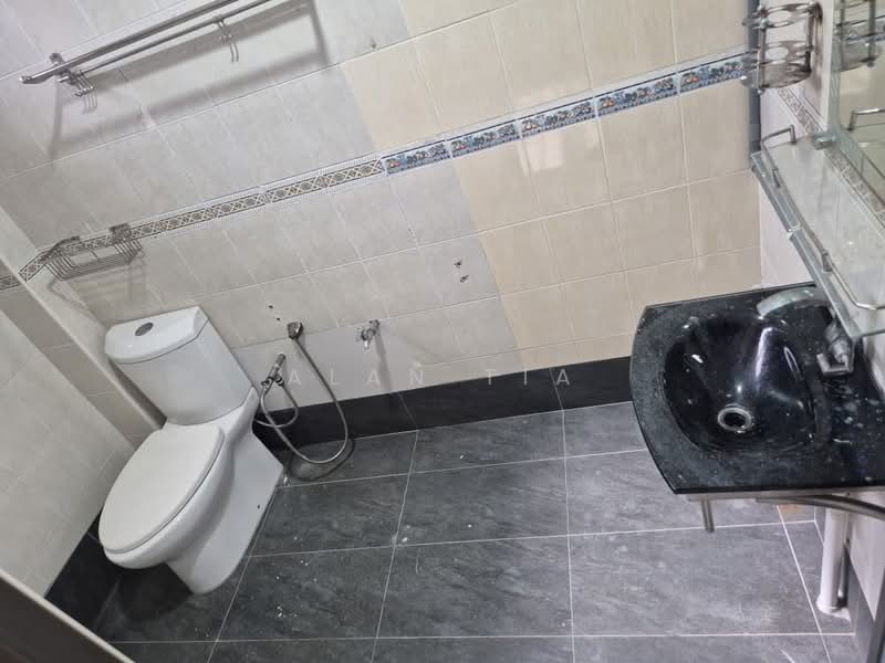 Rumah Teres 2 Tingkat untuk Disewa di Taman Redang (Johor Bahru) - Alan Tia - PropertyGuru.com.my