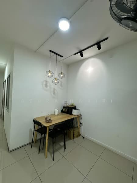 Kondominium untuk Disewa di The Greens (Residensi Hijauan) @ Subang West - Azura Hariri - Dining Room - PropertyGuru.com.my