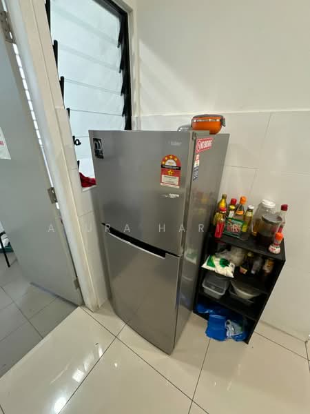 Kondominium untuk Disewa di The Greens (Residensi Hijauan) @ Subang West - Azura Hariri - Kitchen - PropertyGuru.com.my