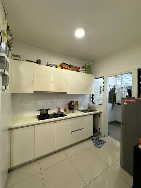 Kondominium untuk Disewa di The Greens (Residensi Hijauan) @ Subang West - Azura Hariri - Kitchen - PropertyGuru.com.my
