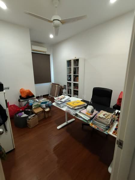 Terraced House for Sale in Kemuning Utama (Shah Alam) - muharni sawarin - Study - PropertyGuru.com.my