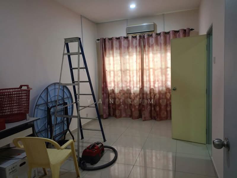 2-storey Terraced House for Sale in Taman Sri Buloh (Sungai Buloh) - Ryan Lim - Interior - PropertyGuru.com.my