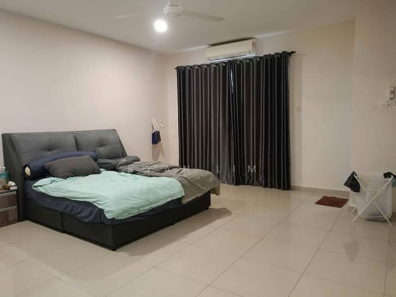 2-storey Terraced House for Sale in Taman Sri Buloh (Sungai Buloh) - Ryan Lim - Bedroom - PropertyGuru.com.my