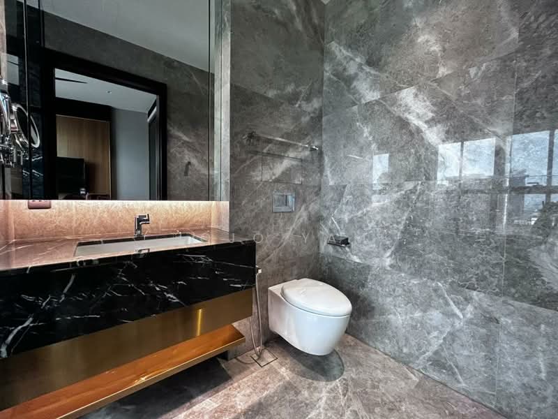 Servis Apartment untuk Disewa di Orion Residence Bukit Bintang - Jojo Yam - Bathroom - PropertyGuru.com.my