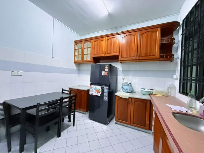 Rumah Teres 2 Tingkat untuk Dijual di Permas Jaya (Johor Bahru) - Claire Yap - Kitchen - PropertyGuru.com.my